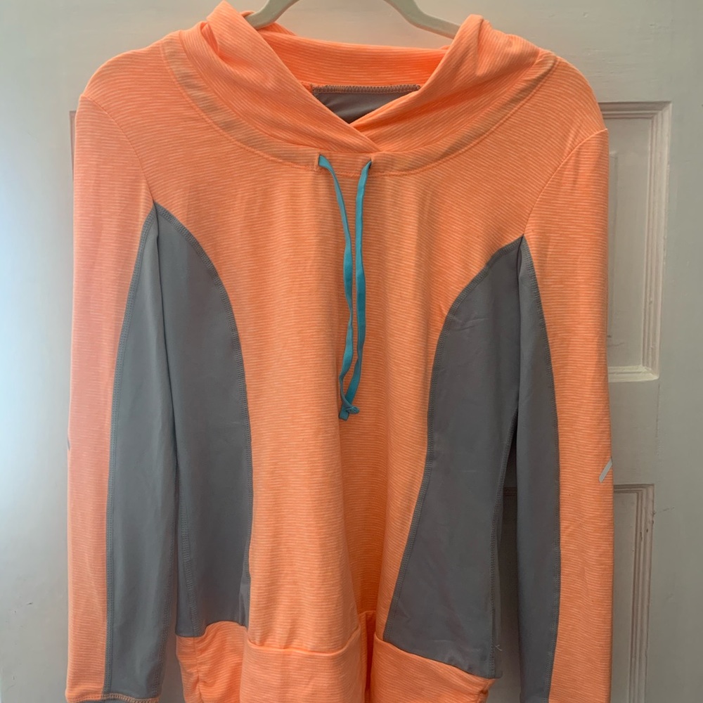 Kiwi Kate active workout Long Sleeve